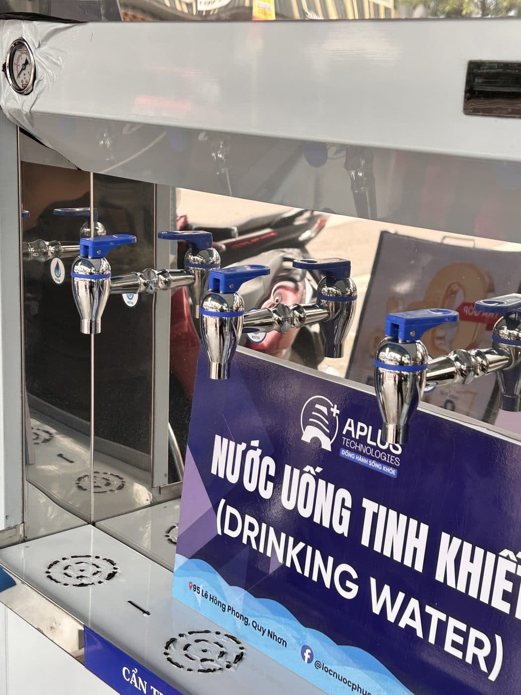 Trạm nước cộng đồng
